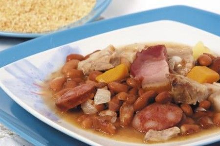 Feijoada  moda de Luanda
