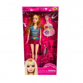Boneca com acessorios