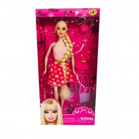 Boneca com acessorios
